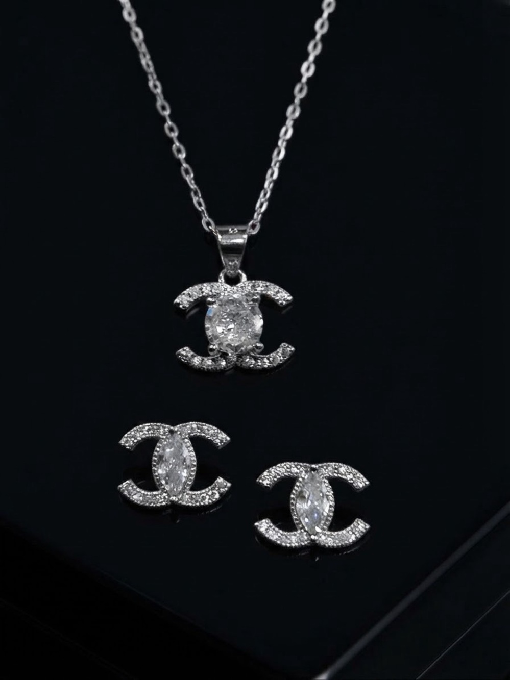 Beautiful Silver Tone Crystal C Lettered Necklace and Earring Set